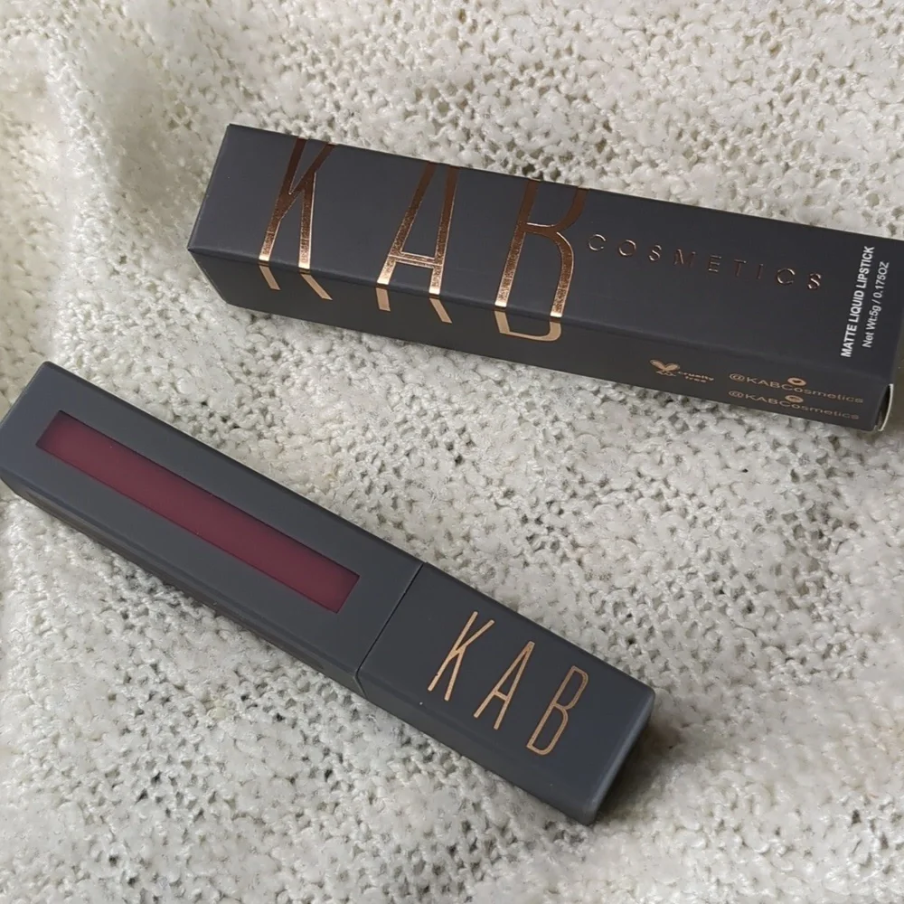 KAB Cosmetics Matte Liquid Lipstick in Red Velvet, 5g/0.175fl oz